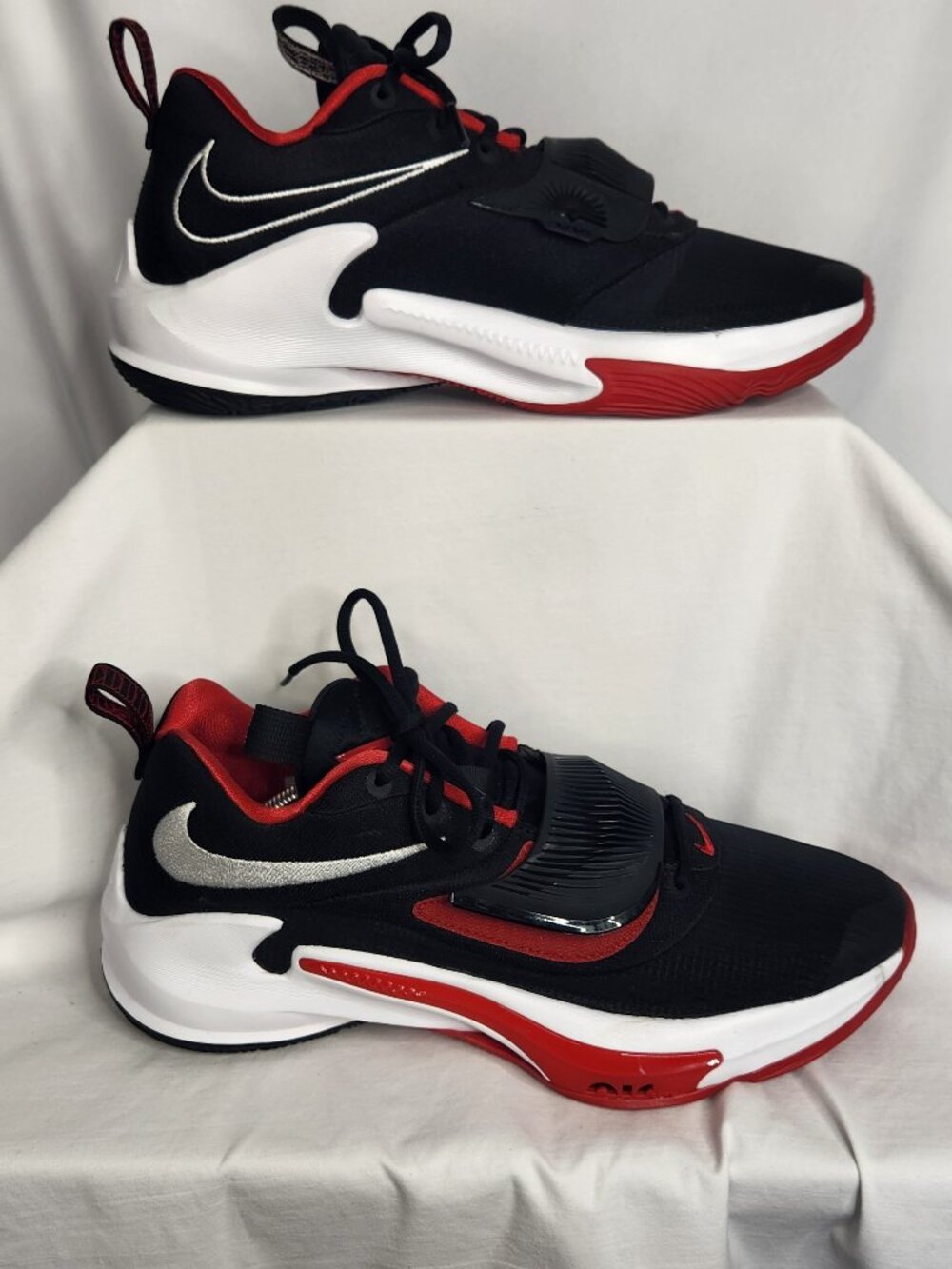 Nike Zoom Freak 3 Basketball Shoes Men’s Sz 12 Black White Red DA0694-003 w/Box